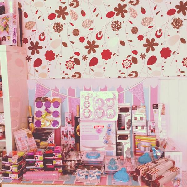 sweethouseorota's tweet photo. Aquí os dejo más cositas que han entrado ;) http://t.co/fFHYYXlxMS