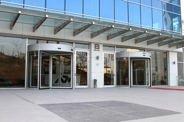 Edora_Global's tweet image. Ankara Trade Center / Ankara / Turkey / Manual Revolving Door