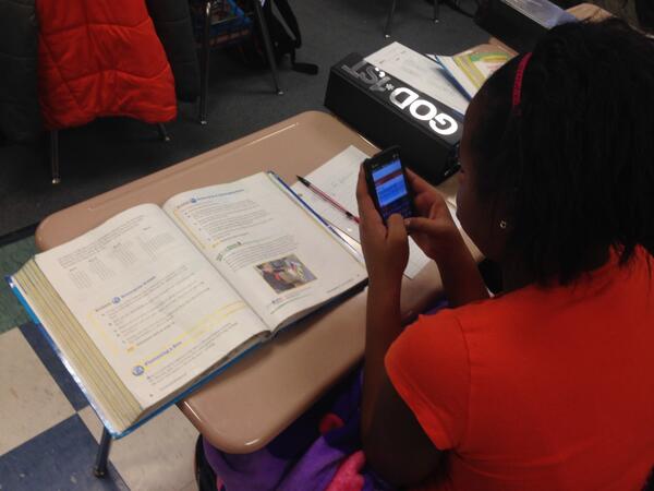 techatmorehead's tweet image. Collaborating with #todaysmeet in a middle school math class on #dlday @techystacey @cmstothecore #cmsk12chat