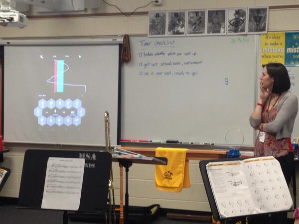 techatmorehead's tweet image. Music teacher checking pitch with #appletv on #dlday @cmstothecore #cmsk12chat
