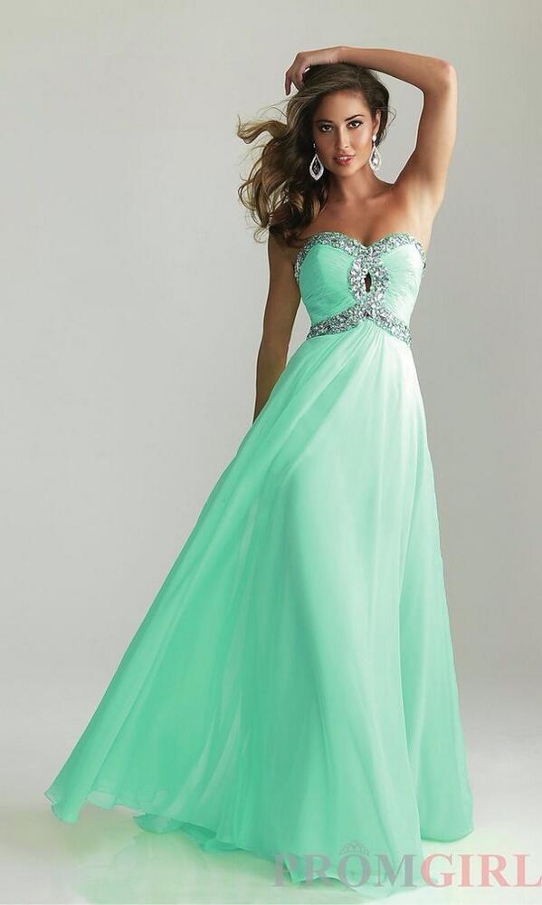 2014PromDresses tweet picture