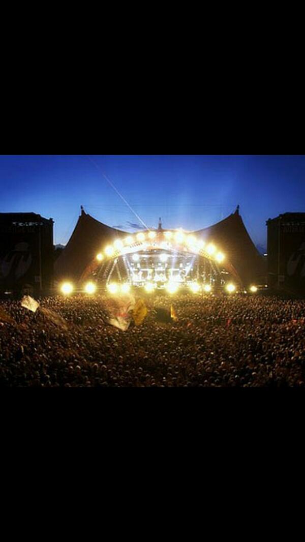 MusicInPicture's tweet image. Benicassim -