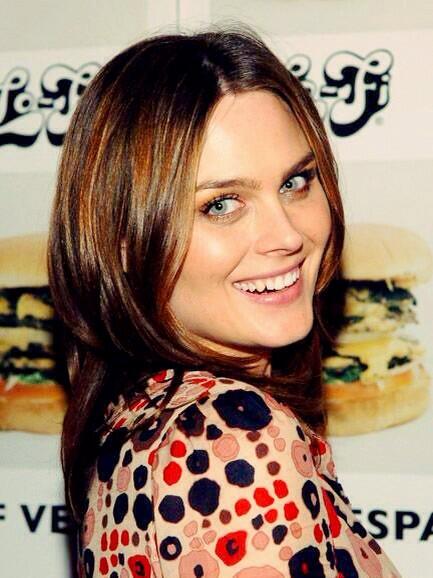 emilydeschaneldratemperancebrennan