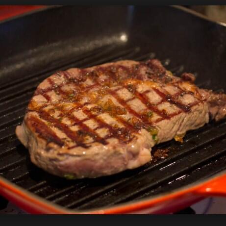 meat_two_you tweet picture
