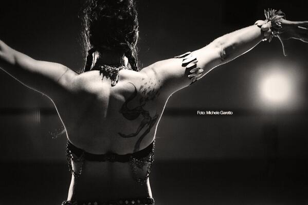 Lineaidea's tweet image. Foto baile