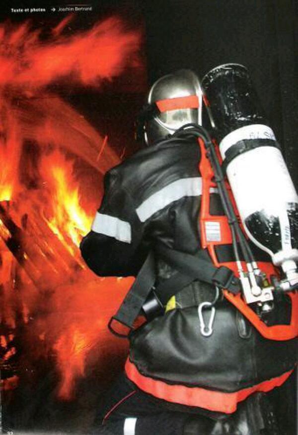 BaptisteSbr's tweet photo. Tu tombes ont tombes http://t.co/aPsnzgPYyD