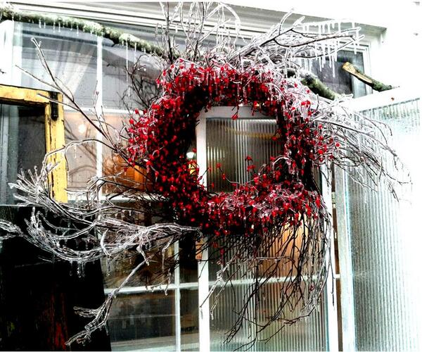 thepinkcabbage's tweet photo. Winter wonderland today in Ellicott City! Check out the wreath on the Cabbage front porch! Love the ice on the twigs! http://t.co/dbHmAxT3ia