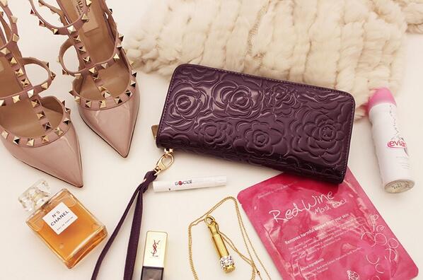 Socialblisscom's tweet photo. A peak of our #NYFW must-haves including some of our upcoming #TheStyleBox goodies #sbnewyork #GettStylebox http://t.co/08xdDoej2N
