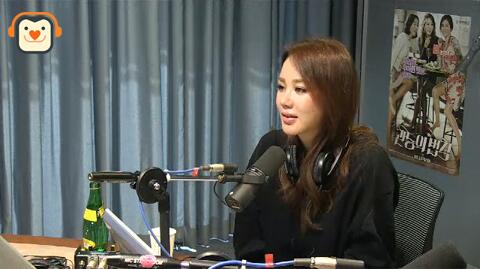 Gorealra's tweet image. 2/6 최화정의 파워타임 - 영화 '관능의 법칙'으로 돌아온 배우 엄정화와 함께 하고 있습니다. 지금 보는 라디오로 확인하세요~ 그녀의 주옥 같은 명곡들도 놓치지 마세요!