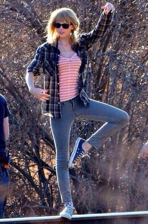 swiftlaughing13's tweet image. I could not love her more