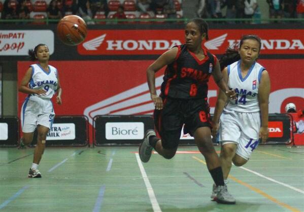 radarjogja's tweet photo. STAMA VS SMAN 1 WONOSARI (04) #DibuangSayang #DBLJogja2014 cc @DBL_JOGJA http://t.co/sjnodNbjgt