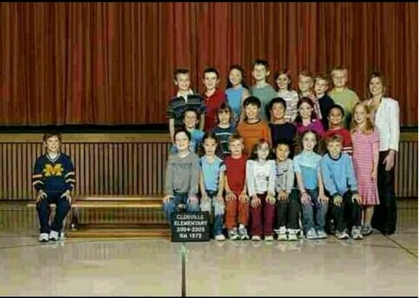 I be in school like... I don't fuck with y'all. 😒💁💯