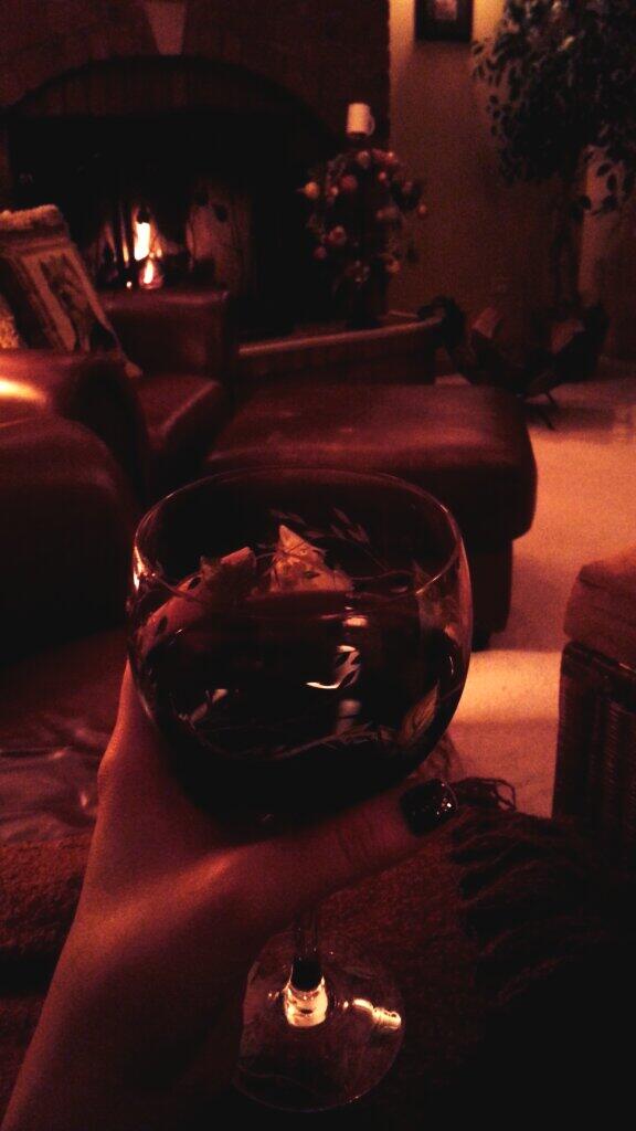 JHolwey's tweet photo. Wine night with my girl @brittanymedwid #cheers http://t.co/0sTVJ8ZD03