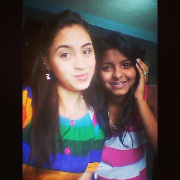 yoceale's tweet photo. En sus momentos de victoria y hasta cuándo le diga: te cuídare desde el cielo, @ si muero primero. Sister @_NelaLove http://t.co/m2Pxjb8bBZ