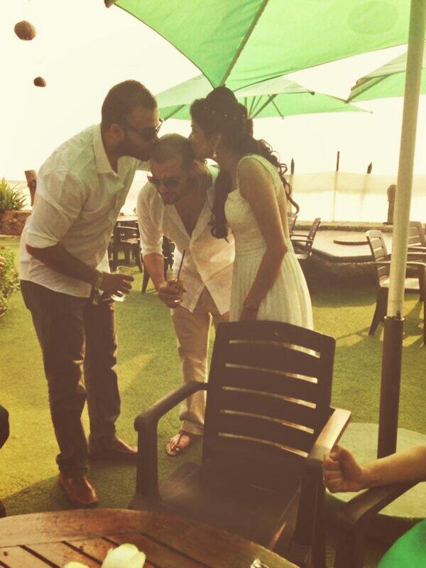 mrinavs's tweet photo. @GoingLoko4 hey there sexy http://t.co/6BMXx5sy2J