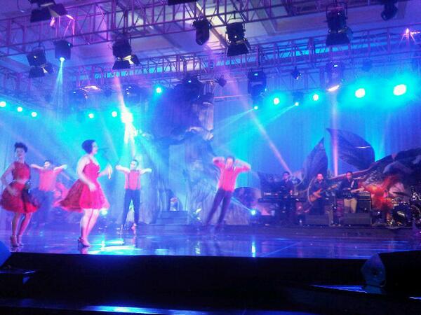 Tonight TenT Music Project W/ BE3 at The Hall Senayan City,12th Years Aldira Finance... #SikaaatttGuys#
