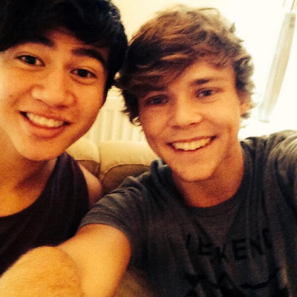 5 Seconds Of Summer On Twitter Morning From Me And This Guy