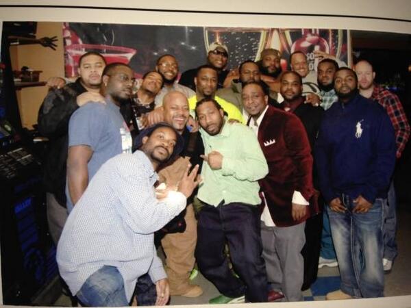 MDWolverines's tweet image. WOLVERINES HANG TOUGH AT THE AQUARIUS BASH AS ALWAYS.