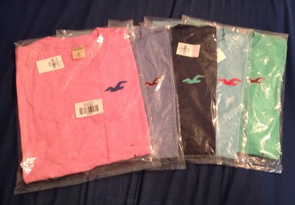 themattburns's tweet photo. Yes. This is how to improve your day ok just buy some hollister http://t.co/dNHxOL7uYQ