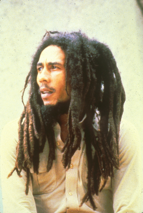 VH1's tweet photo. "Is this love - is this love - is this love - Is this love that I'm feelin'?"
 Happy Birthday Bob Marley! We miss u!💛 http://t.co/zhCBfSvZOQ