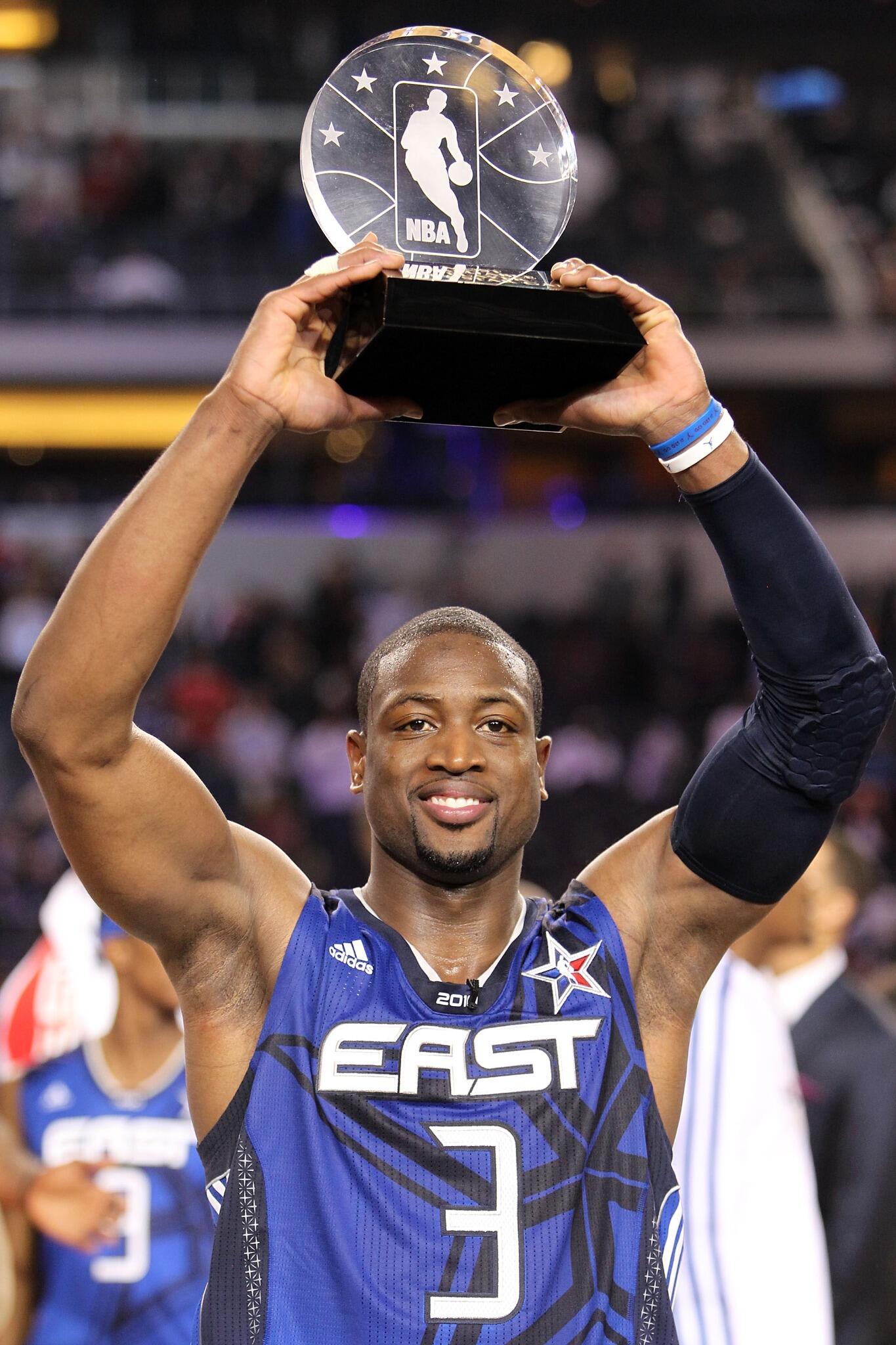 2018年DWYANE WADE サイン入り NBAファイナルMVPカード 2018年DWYANE WADE サイン入り NBAファイナルMVPカード