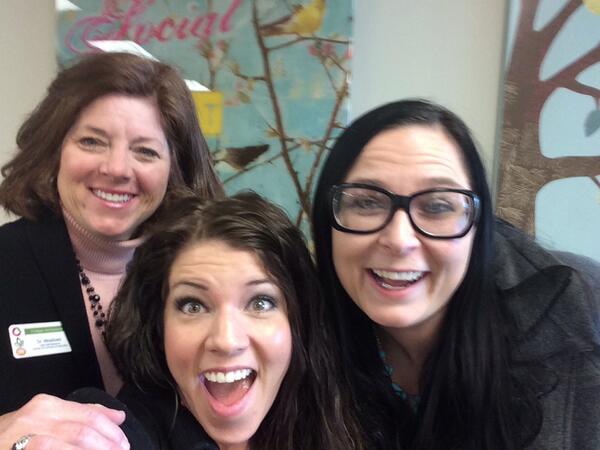 shelbysager3's tweet photo. Coolest doctors I know! #JuniorDay @ClarySage3131 @RayeLovesClary http://t.co/PAOqmiERVr