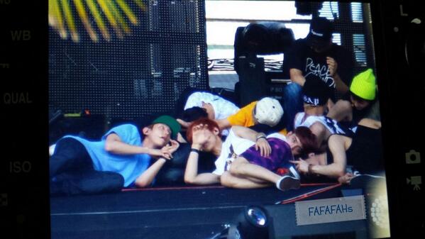 #Pictspam bobo yang nyenyak ya oppadeul :D