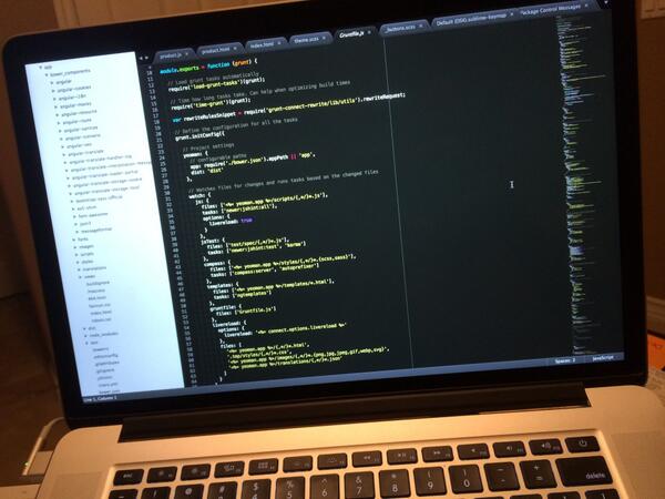 kevinsproles's tweet image. #purejavascript gruntjs livereload server is a beautiful thing @gruntjs @livereload @nodejs @bower @yeoman @angularjs