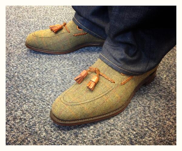 Steadyogold's tweet photo. “@1grantpatey @herringshoes: Sample has arrived of our my new Tweed Loafer. Stock arrives May ! http://t.co/02qti5zWMC” loving these!!