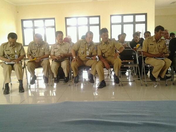 Rapat koordinasi persiapan pemilu 2014 tingkat Kecamatan Tapos