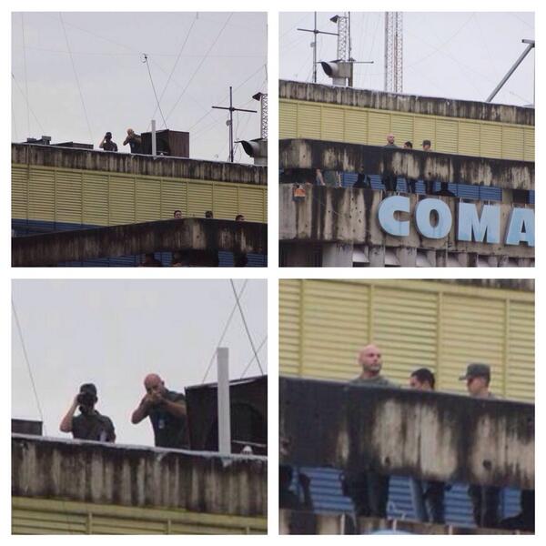 VzlaUnidad's tweet photo. Matando estudiantes o que hacen? Con razón sólo dan en la cabeza. http://t.co/rnBrT52iXV vía @ADRIANAAZZIAS #ResistenciaVzla