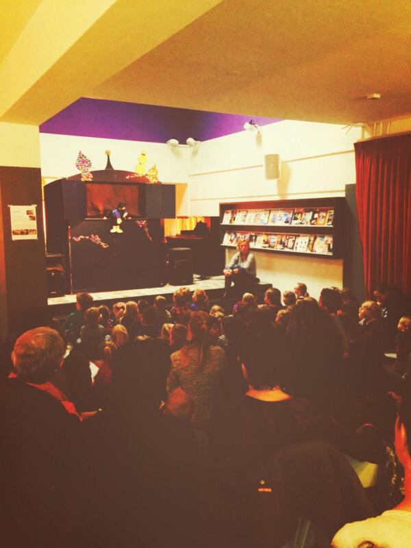 @biebvenlo vol met enthousiaste kids voor de <a href="/toffetielke/">Toffe Tielke</a> show!