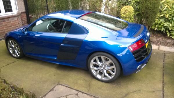 Just seen my new run around, audi r8 spider v10 #bang tidy