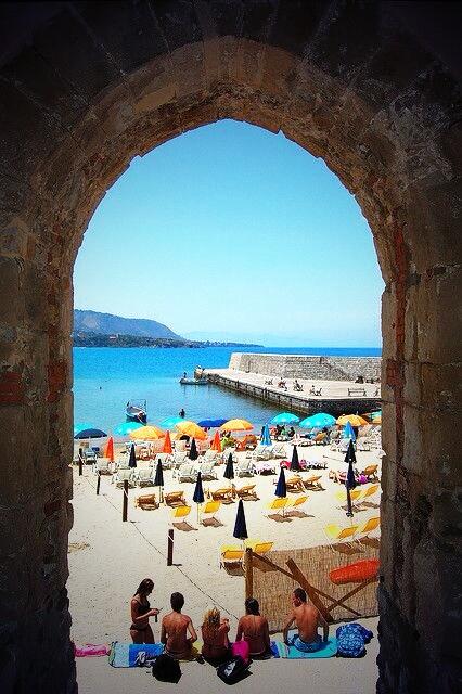 Cefalù.