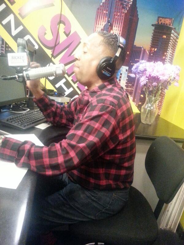 RickeySmiley's tweet photo. http://t.co/EwhccA8g1o http://t.co/wKiGDg4GAJ