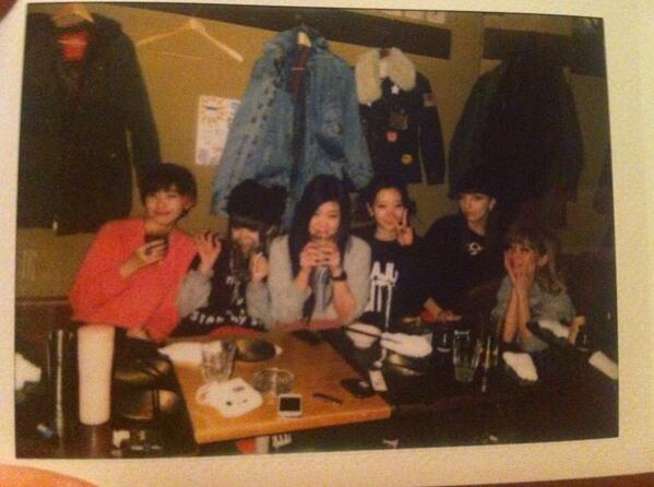 ThisisGoChic's tweet photo. Last night in Japan!! Having a girls party みんな大好き xx @oznarumi @NEKO_PUNCH_BAND @AMI__AYA http://t.co/K8oNz4PFsk