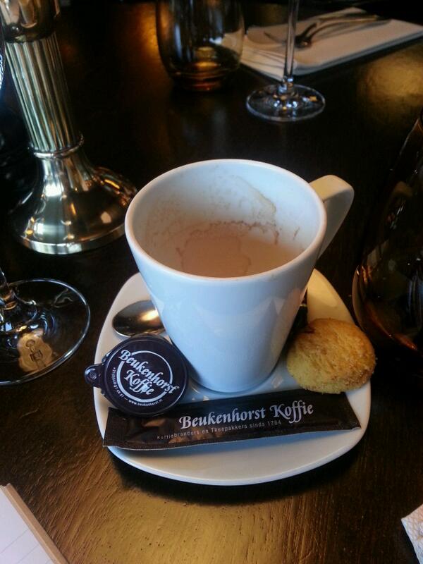 <a href="/Koffiefriesland/">Beukenhorst Koffie</a> <a href="/DeSmoezer/">Rest. De Smoezer</a> zonder woorden!!
