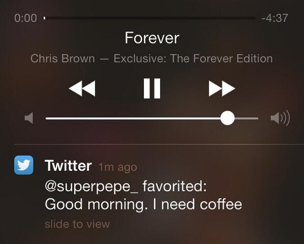 VelascoDenise_'s tweet image. Look what song came on when you favored my tweet :) haha #Band #BusRide #SectionLeader @superpepe_