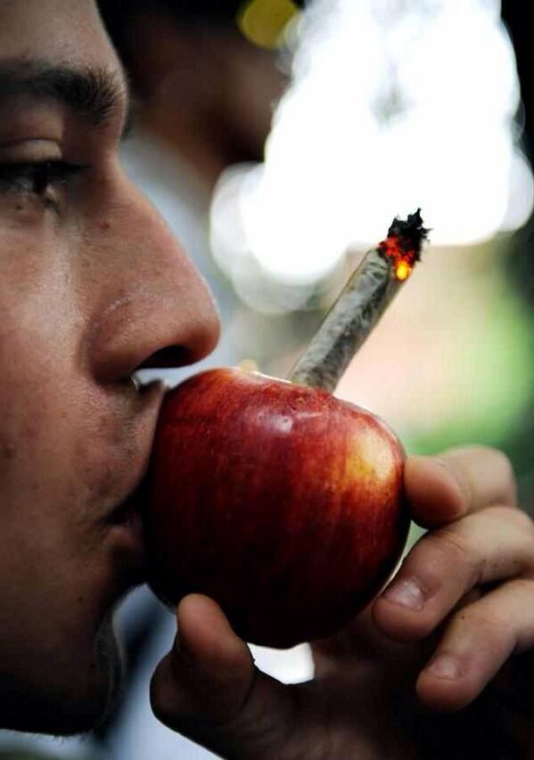 DrugSubstances's tweet photo. Pass it http://t.co/2E5l8J9cKZ
