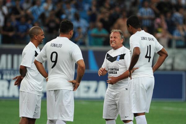 Deco20oficial's tweet photo. #MatchAgainstPoverty http://t.co/jXagcVPbzY http://t.co/HspVrg8PhH