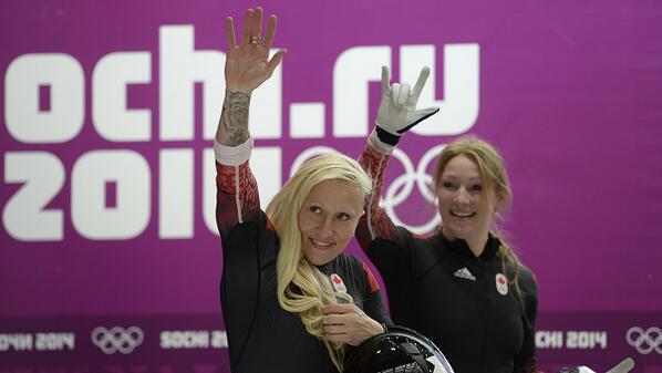 TeamCanada's tweet image. GOLD AGAIN for @BobsledKaillie &amp;amp; @HeatherMoyse in bobsleigh -&amp;gt; wp.me/p3DwEw-pVI #WeAreWinter
