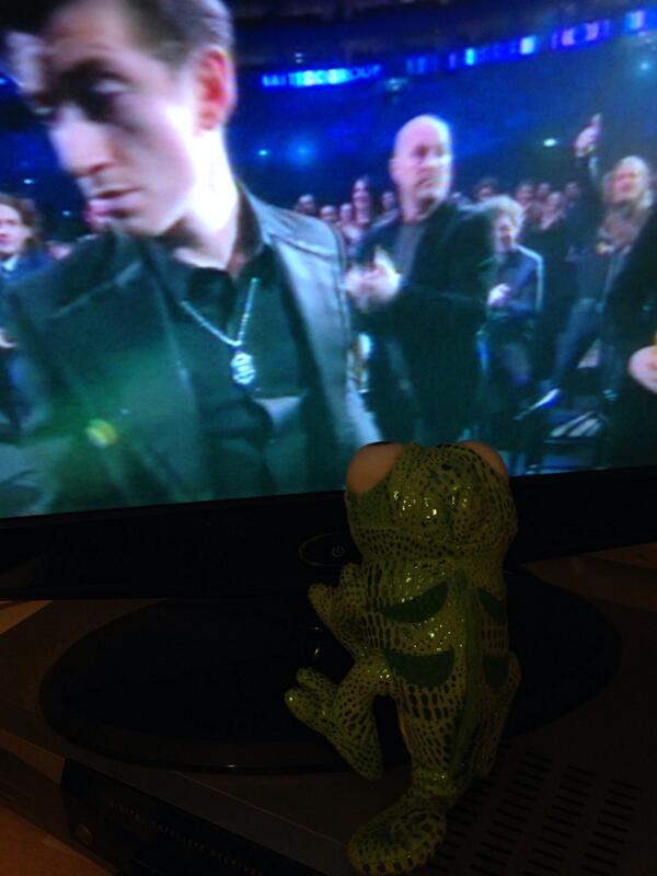 WheresPascal_'s tweet image. Pascal is loving watching the BRIT awards