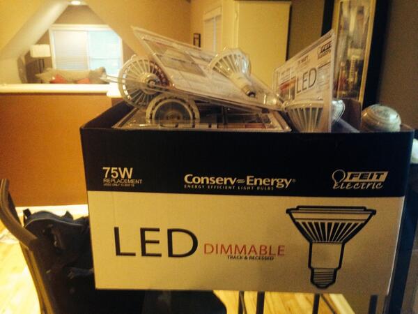 JonCdsm's tweet photo. Going green &amp; going broke. Switching out all the home lights to LED. If all goes well no replacement until 2036 http://t.co/8RgjfAaRkW
