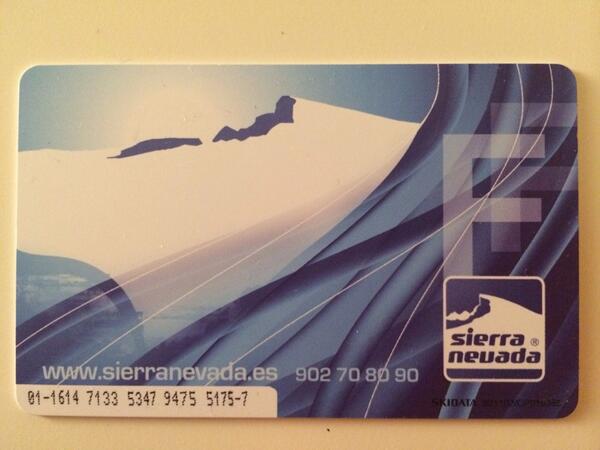 ApresSki_SN's tweet photo. NOVEDAD!! EN @ApresSki_SN ENTREGANDO TU FORFAIT TENDRÁS LA CONSUMICIÓN QUE ELIJAS GRATUITA!! NOS VEMOS EL SÁBADO!! :) http://t.co/PIEcn1jwls