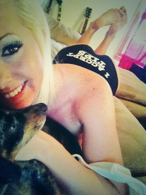 About to get on cam! Cum see me! #MFC ✌️ http://t.co/W8JuNft0A4<a href="/tag/mfc"class="tags">#MFC</a>