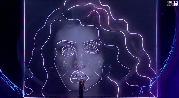 billboard's tweet image. #LORDECLOSURE: blbrd.co/1gikGcE #BRITs2014