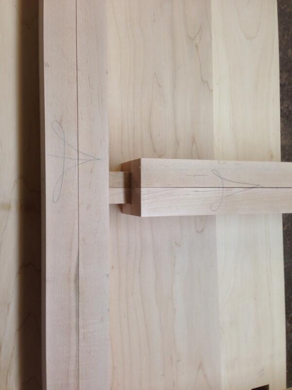 MarkBuildsIt's tweet photo. Mark the tops of your rails accordingly http://t.co/4WWOfGrNnQ