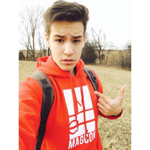 JacobWhitesides's tweet photo. If you ain't talking Magcon I don't wanna talk. http://t.co/RtEwjIc1gP