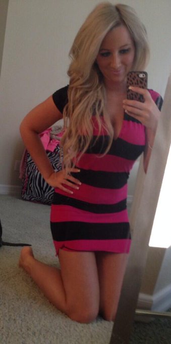 Off to the mall to shop till I drop!!! 😍✌️ http://t.co/NDPlAMbgfE<a href="/tag/tuesdaytease"class="tags"><span>#tuesdaytease</span></a><a href="/tag/tuesdaytreat"class="tags"><span>#tuesdaytreat</span></a>