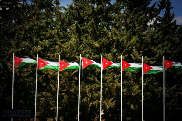 enaszeidan's tweet photo. مهما كبر الكون واصبح قرية صغيرة تبقى ديرتنا الاردنية ديرة كبيرة وقوية ..صبحكم الله بالخير يا شعب تويتر http://t.co/VosrU5qtdj